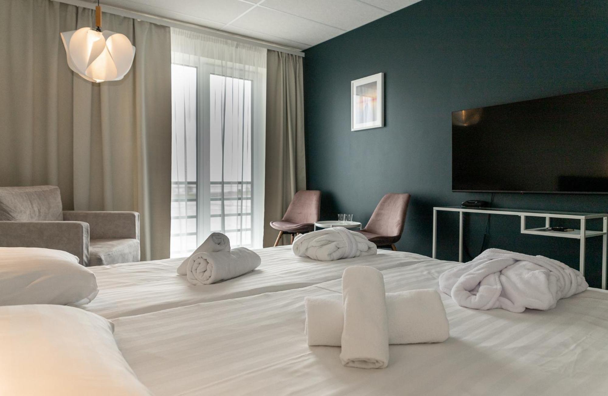 Meri Seaside Hotel & Spa Kuressaare Extérieur photo