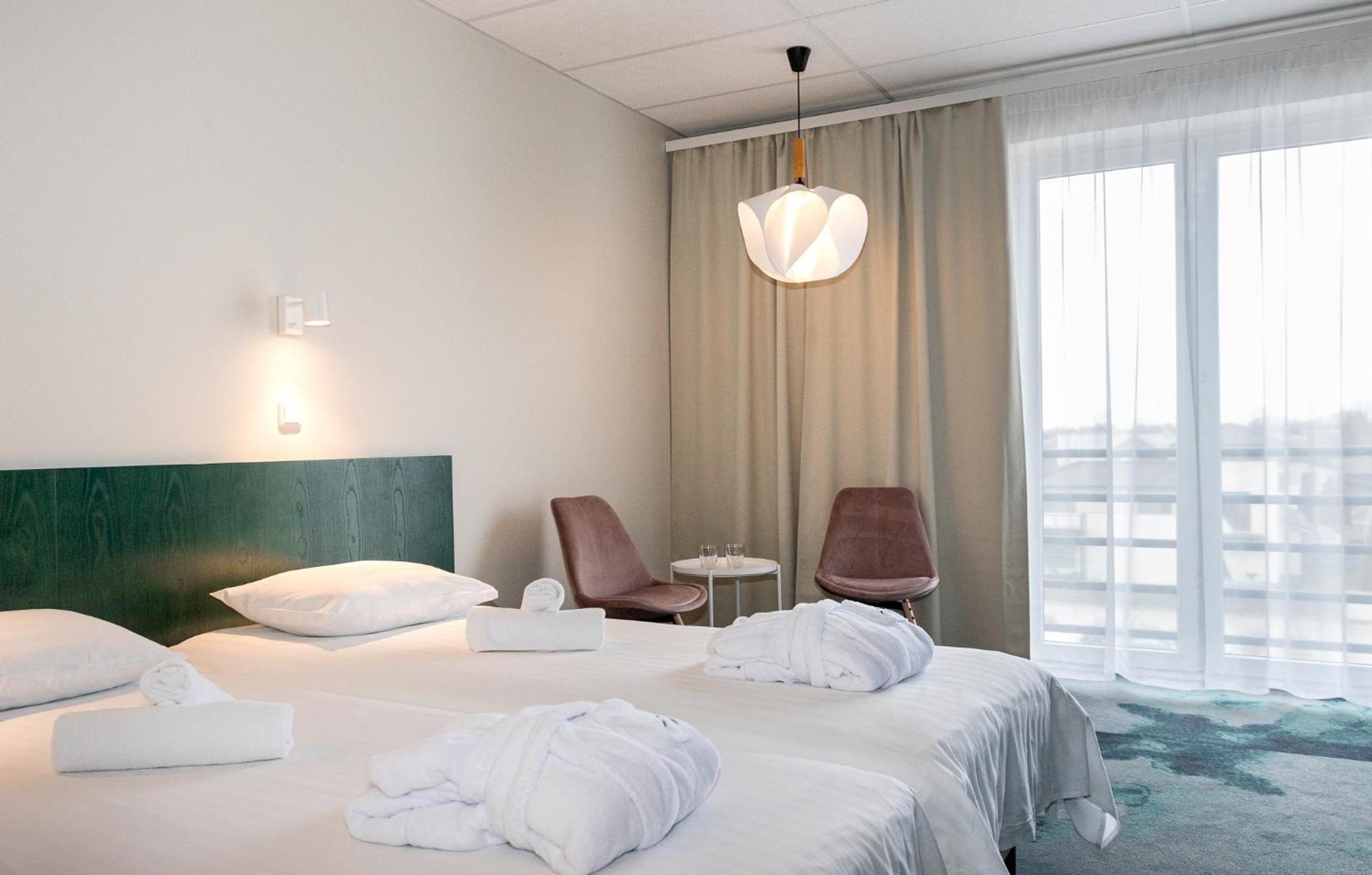 Meri Seaside Hotel & Spa Kuressaare Extérieur photo