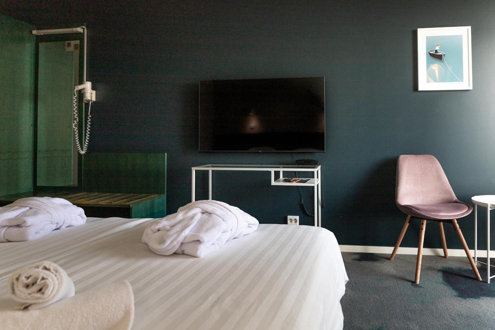 Meri Seaside Hotel & Spa Kuressaare Extérieur photo