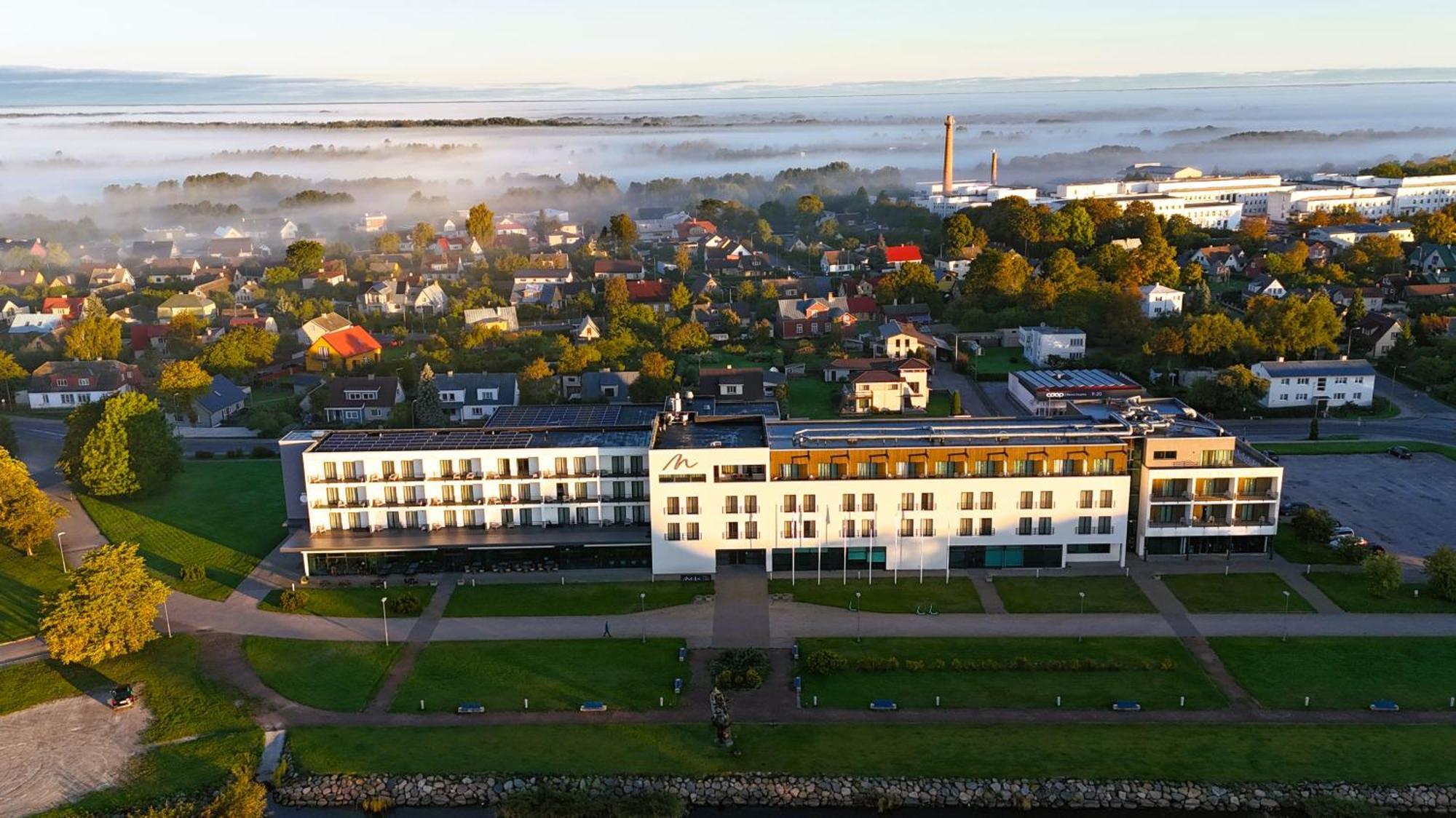 Meri Seaside Hotel & Spa Kuressaare Extérieur photo